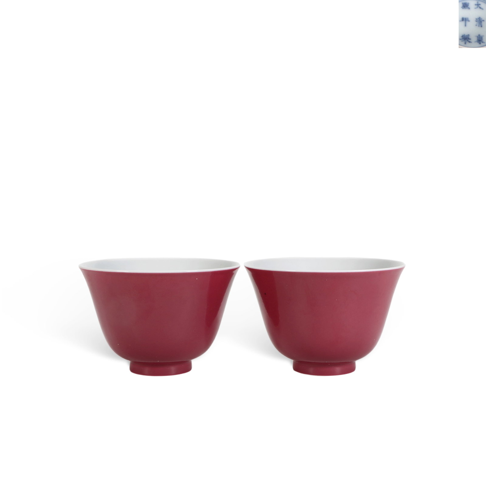Chinese Qing Dynasty Kangxi Mark A pair of rouge-red bell cups (1 of 5)