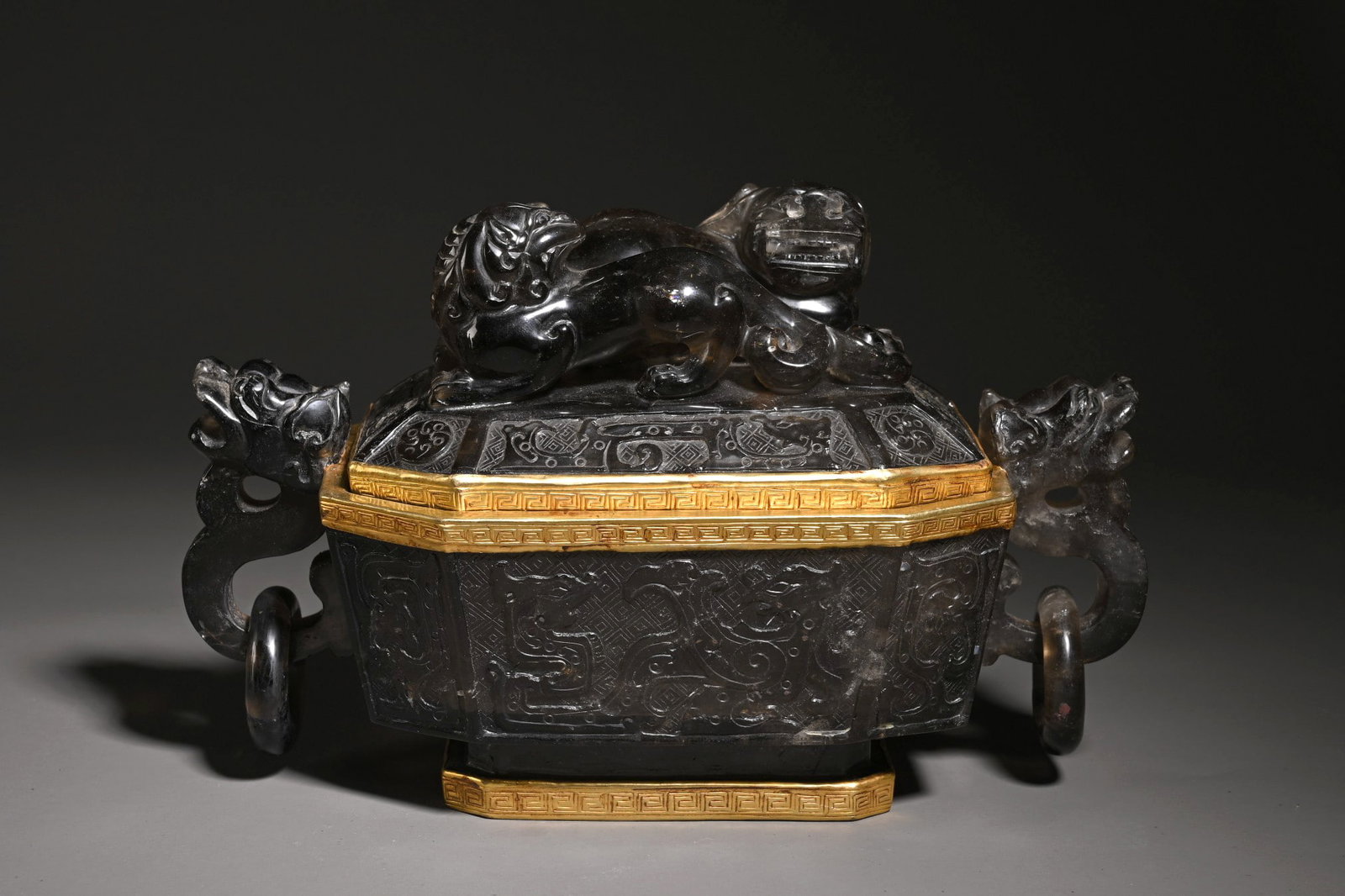 Chinese Crystal Gilded Qilin Double-Eared Jar for Scholar Study: Length 21cm, Width 10cm, Height 23cm