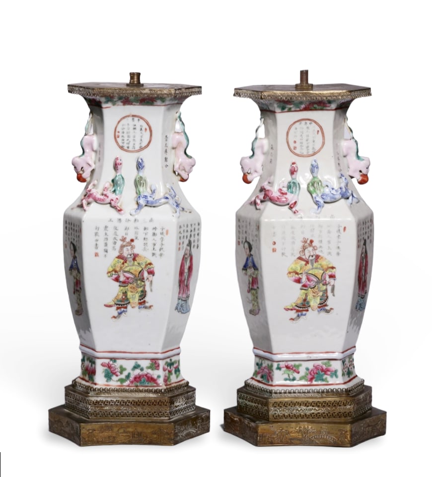 Chinese A pair of famille rose hexagonal vases (1 of 9)