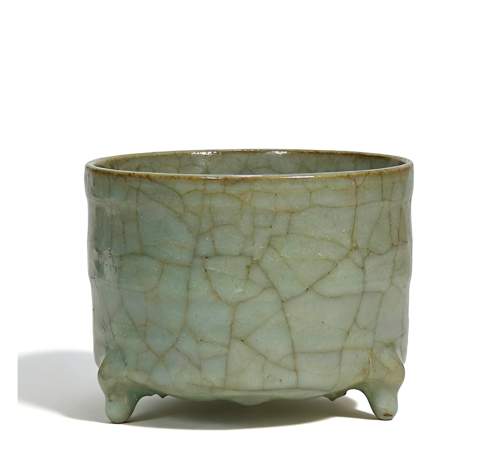 Chinese Official kiln celadon three-legged censer with string pattern: Height 9.5cm, Mouth Diameter 12.6cm