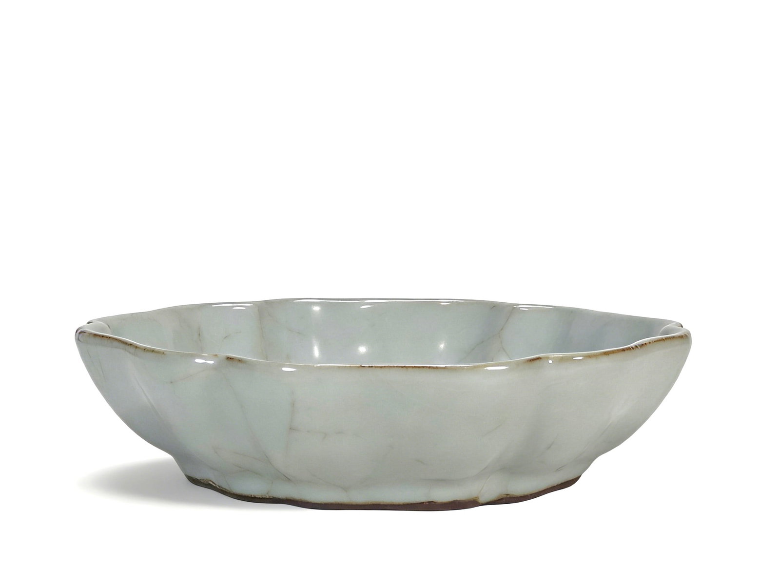 Chinese Guan Kiln Water Wash: Height 4.8cm, Mouth Diameter 18cm