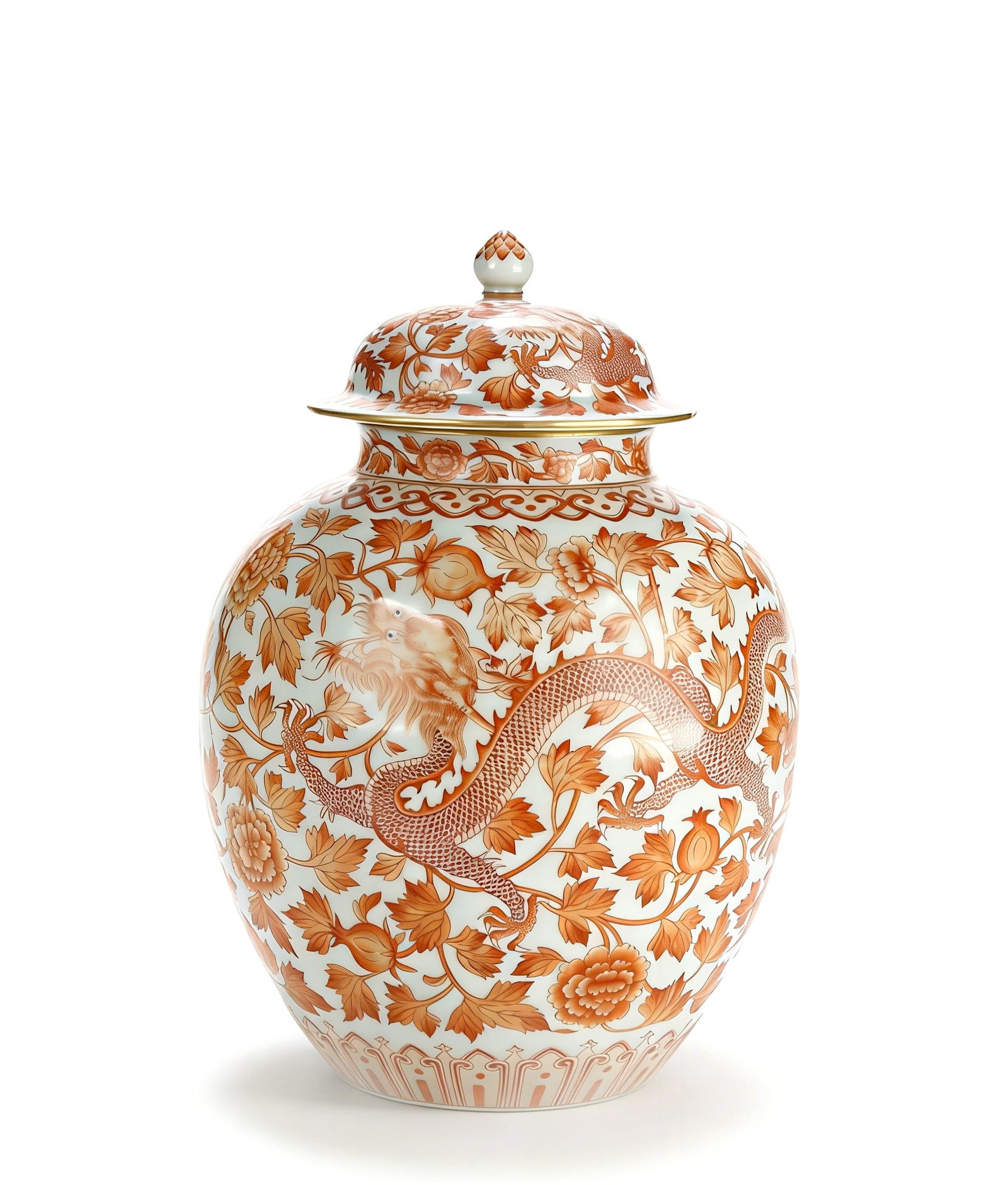 Chinese Qing Dynasty Daoguang Mark of the Iron-red dragon and phoenix patterned covered jar: Height 29cm, Belly diameter 20cm