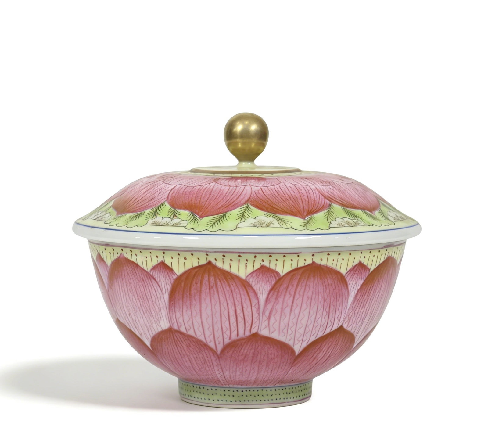 Chinese Qing Dynasty Famille Rose Lotus Covered Bowl: Height 13.5cm, Mouth Diameter 14.5cm