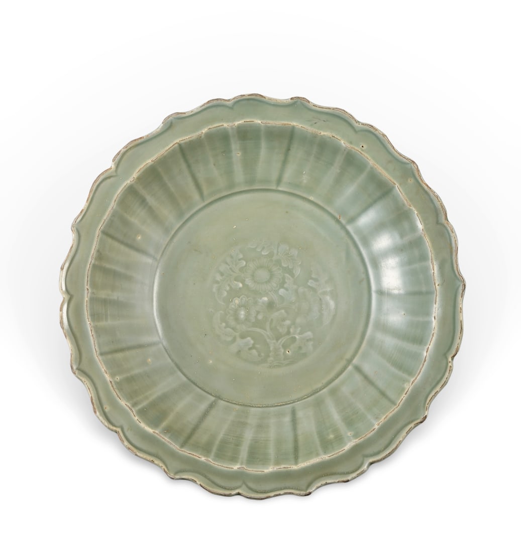 Chinese Longquan celadon molded lotus-shaped dish with floral pattern (1 of 1)