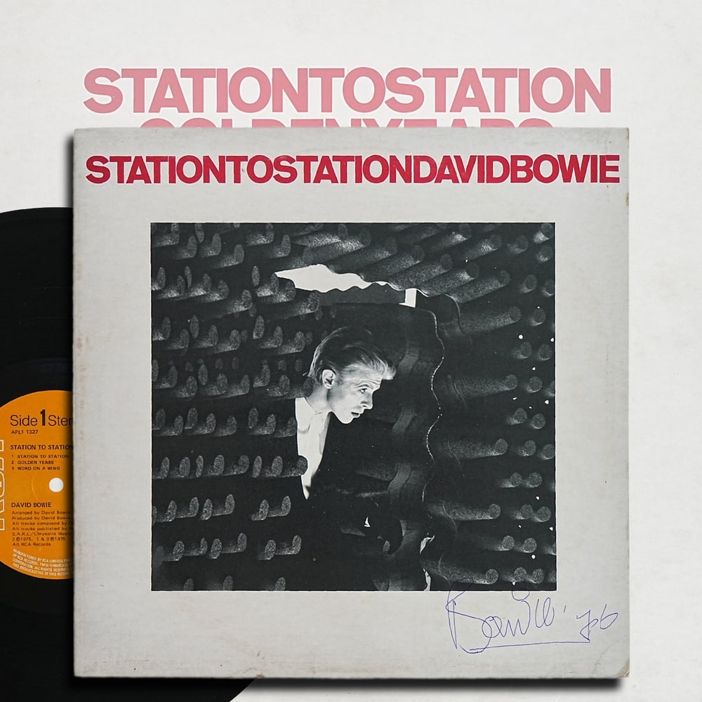 DAVID BOWIE SIGNED "STATION TO STATION" LP (1 of 8)