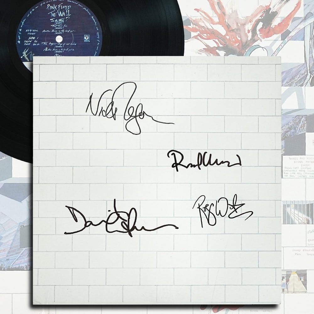 PINK FLOYD FULLY SIGNED "THE WALL" DOUBLE LP (1 of 12)