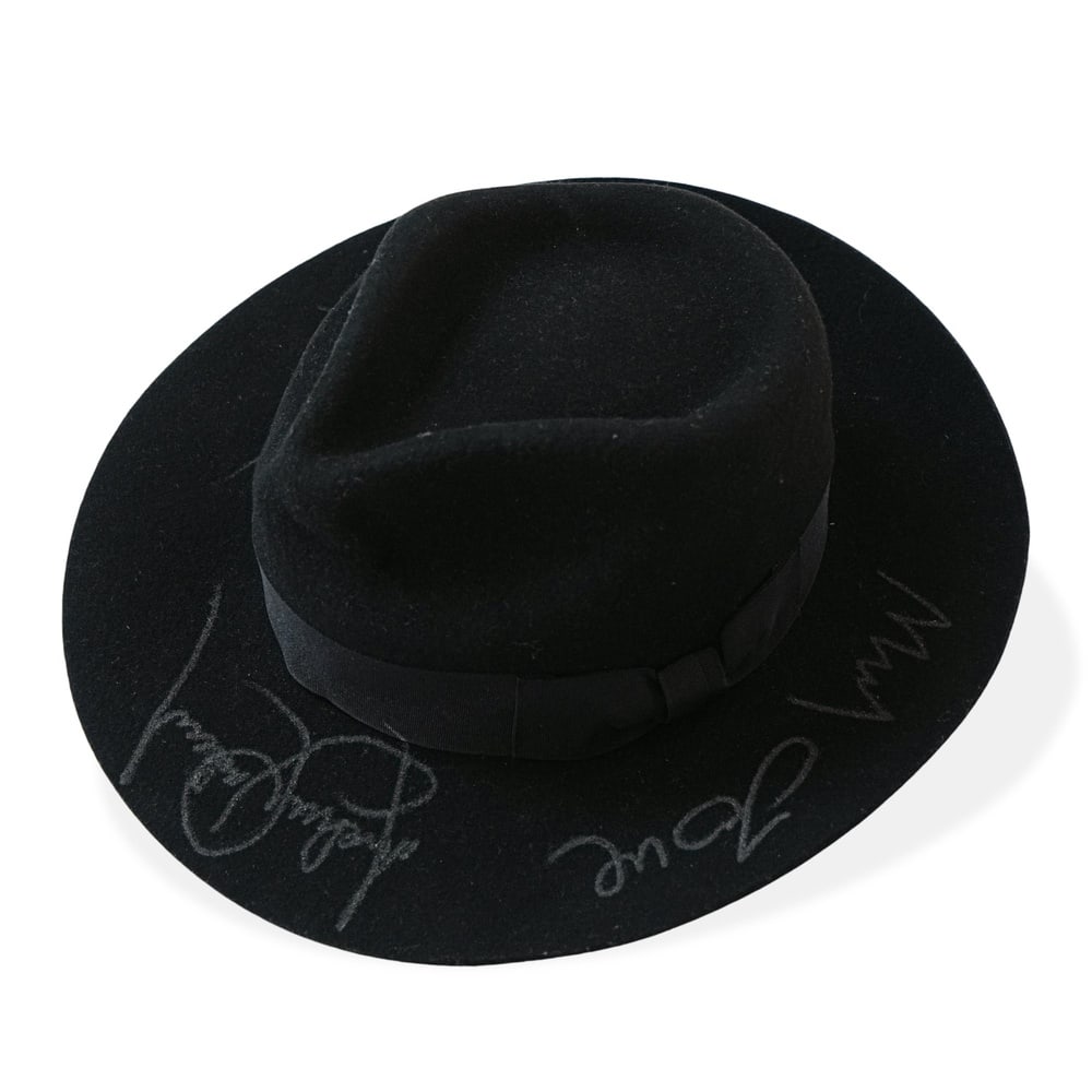 MICHAEL JACKSON SIGNED BLACK FEDORA HAT (1 of 3)