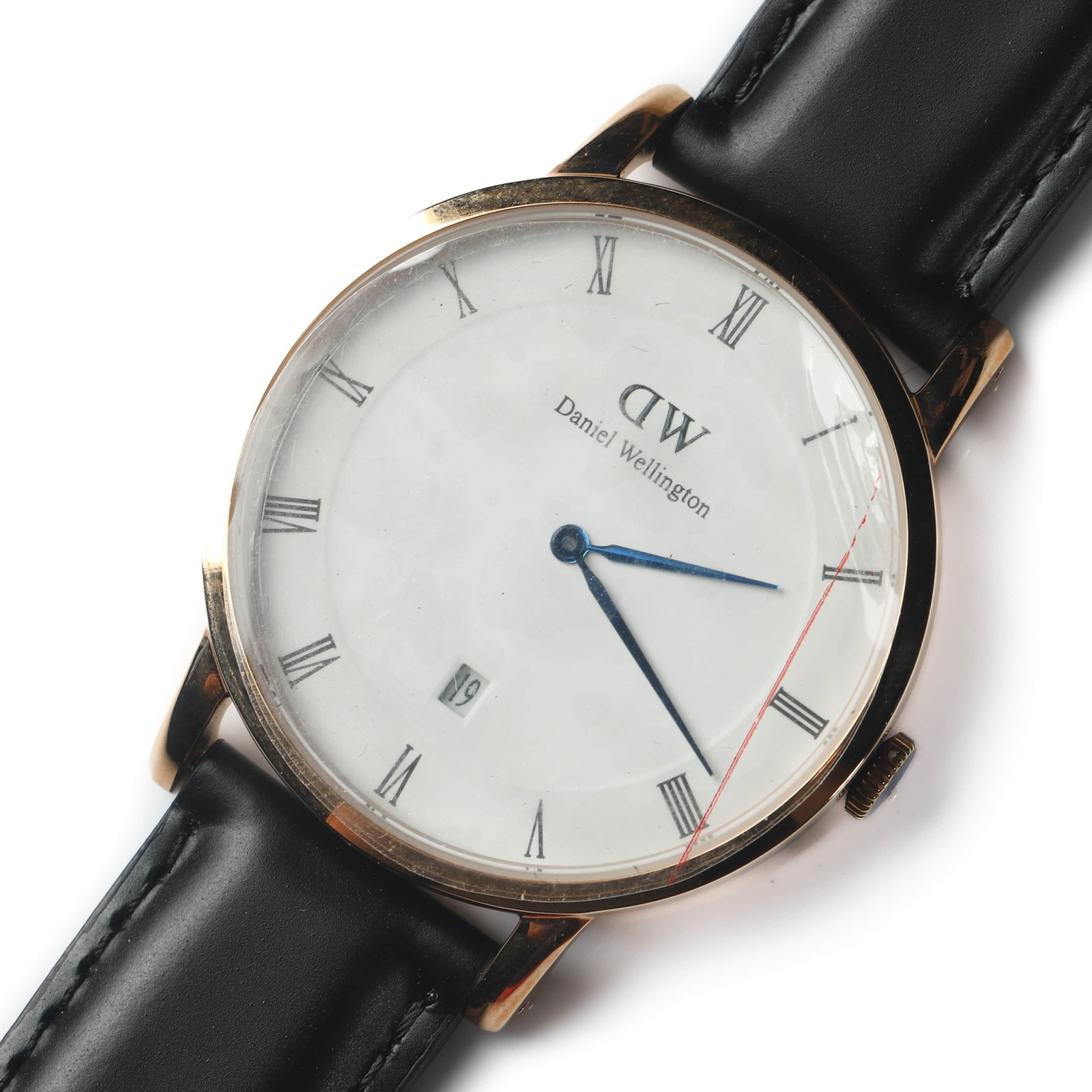 DANIEL WELLINGTON STAINLESS STEEL QUARTZ WRISTWATCH: Dimensions Dial diameter 1 9/16 in. (39.7 mm) Overall length 9 5/16 in. (23.7 cm) Description A Daniel Wellington stainless steel quartz wristwatch, featuring a white dial signed with the "DW" logo an