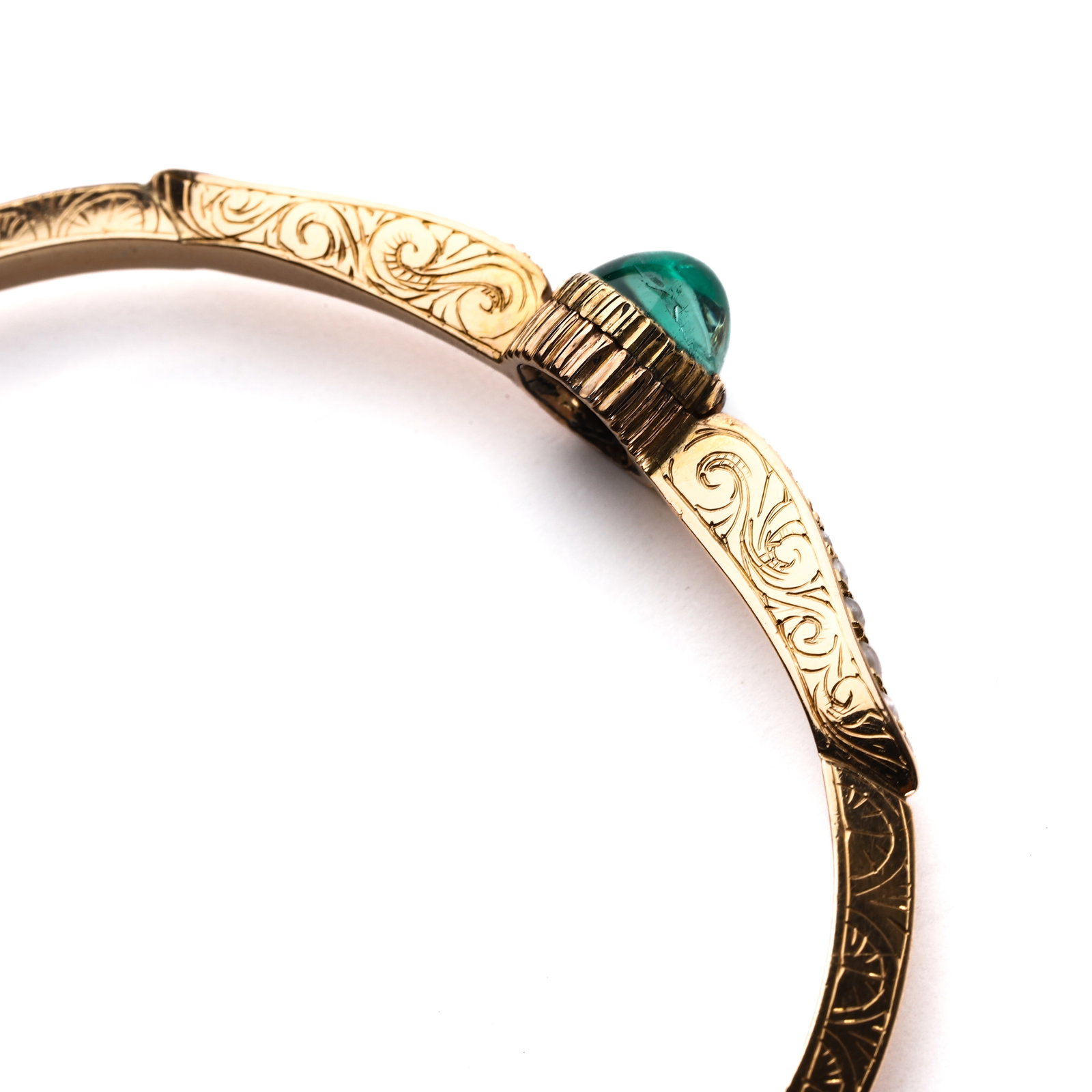 EMERALD BANGLE - 8