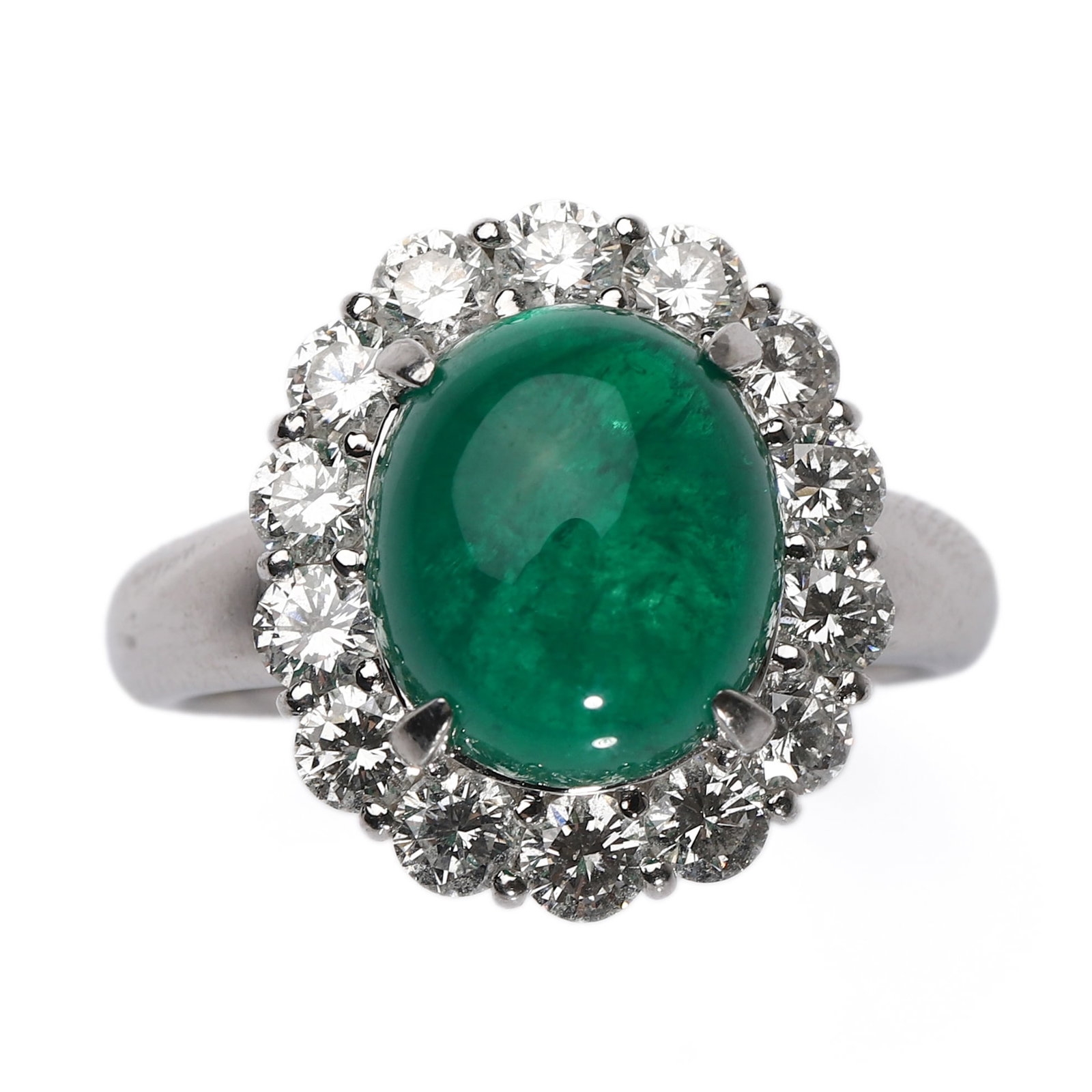 AN EMERALD AND DIAMOND RING (1 of 5)
