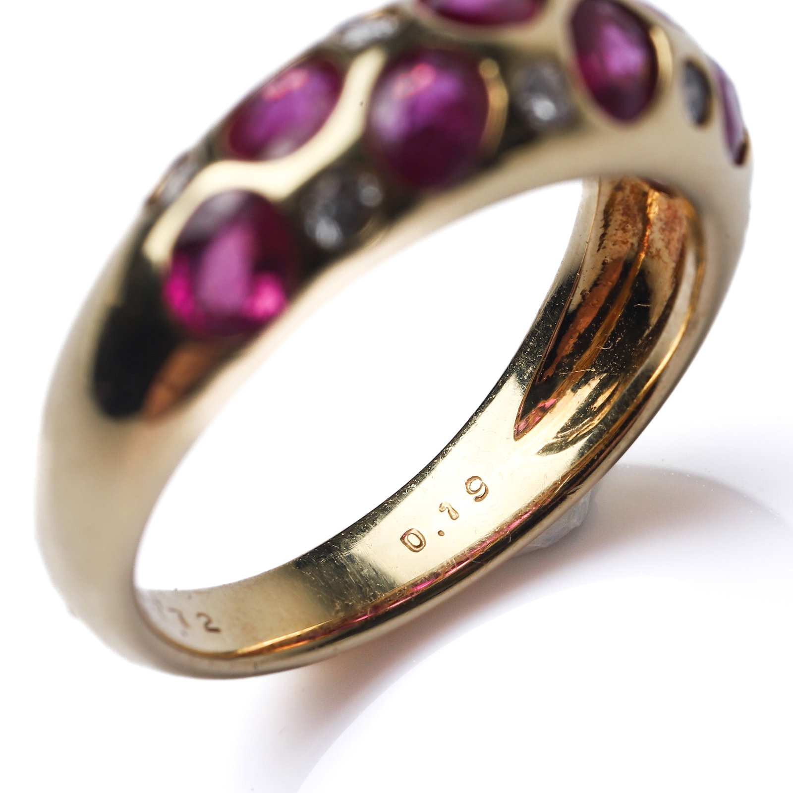 18K GOLD BURMESE RUBY AND DIAMOND RING - 4