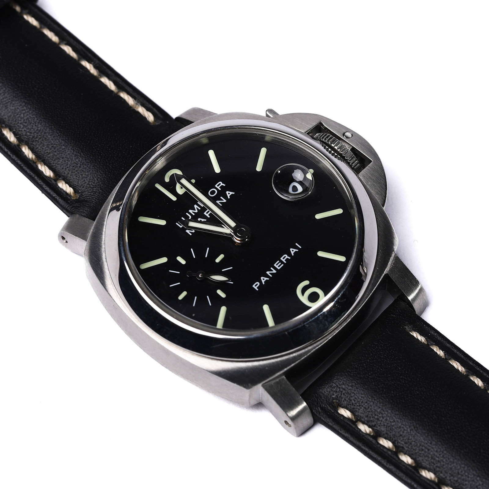 PANERAI LUMINOR MARINA AUTOMATIC WRISTWATCH: Dimensions Dial diameter 45.5 mm; Overall length 25.3 cm Description A stainless steel Panerai Luminor Marina automatic wristwatch, reference OP 6560, case number BB 1117597. The black dial features