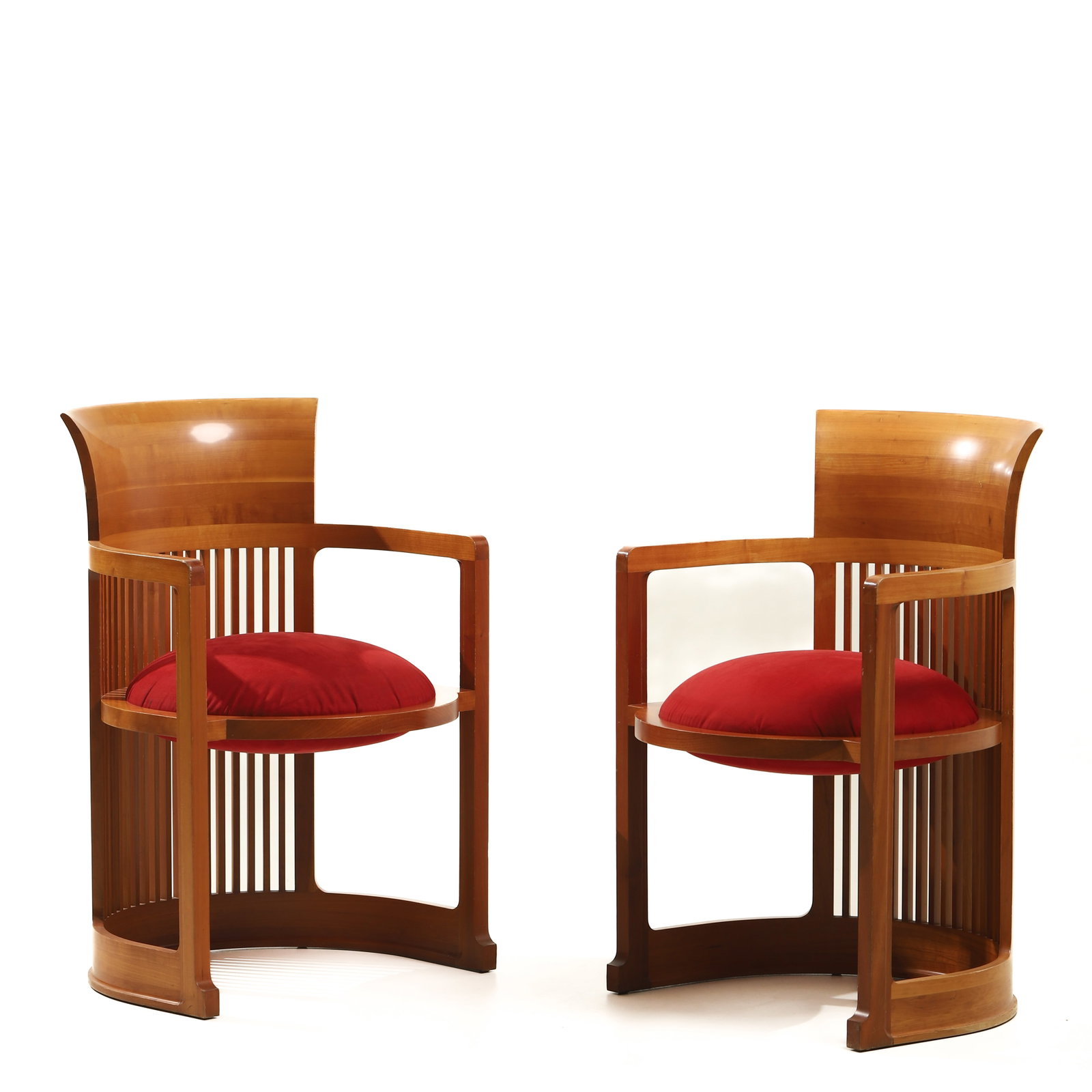 A PAIR OF CASSINA "TALIESIN" BARREL CHAIRS, DESIGNED BY FRANK LLOYD WRIGHT. (1 of 4)