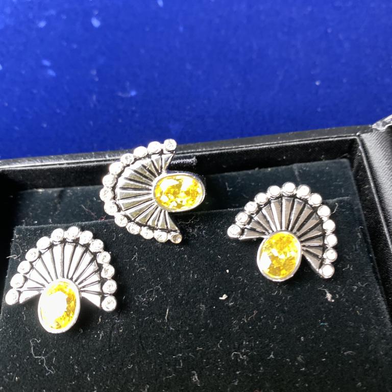 3 PIECE ERTE' EARRINGS AND RING SET SS: EARRINGS 18/1000 RING 222/500