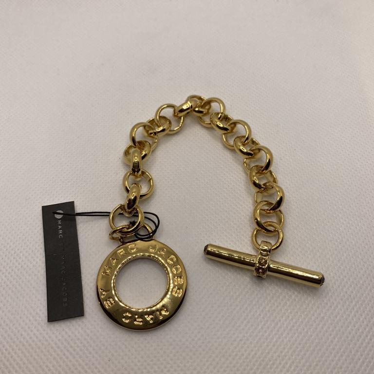 MARC JACOBS GOLD TONE LINK BRACLET MSRP $118.00 SEE: MSRP $118.00 SEE PHOTOS