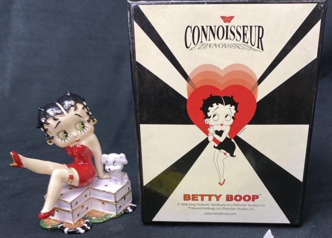 BETTY BOOP ENAMELED BOX "DOUBLE DICE" 4" NEW IN BOX: 4" NEW IN BOX