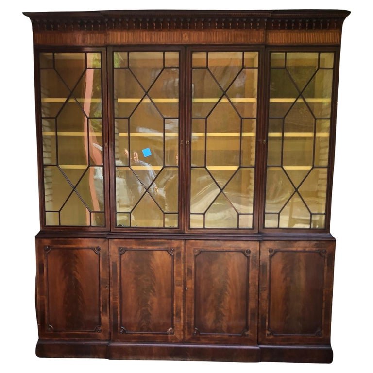 George lll Mahogany Inlaid Bookcase (1 of 20)