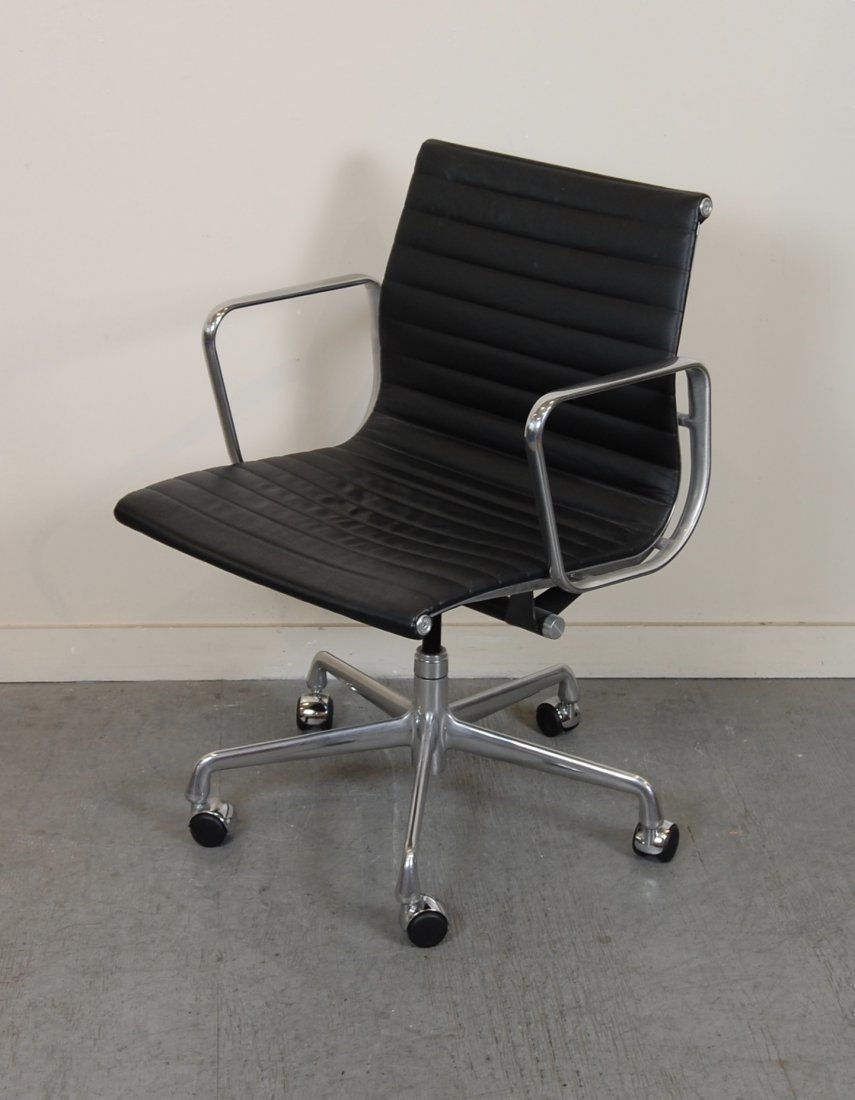 Eames Aluminum Group Armchair in Black Leather (1 of 4)