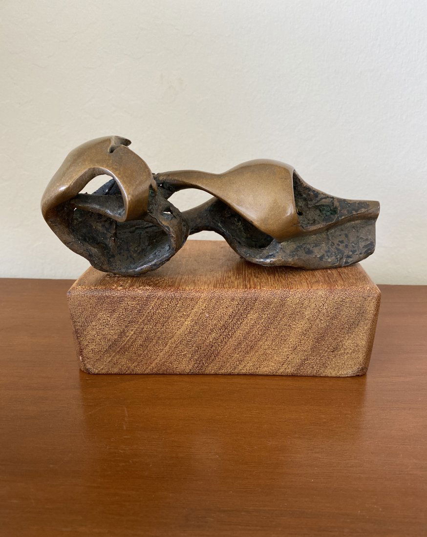 Bronze Abstract Sculpture DeLeon (1 of 4)