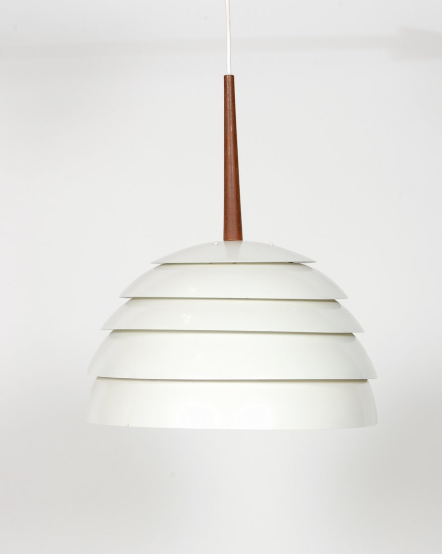 Hans Agne Jakobsson Pendant Lamp T325 Lamingo: All original White enameled metal and teak pendant lamp by Hans Age Jakobsson Model T325 "Lamingo" 15" x 13.5" x 13.5"