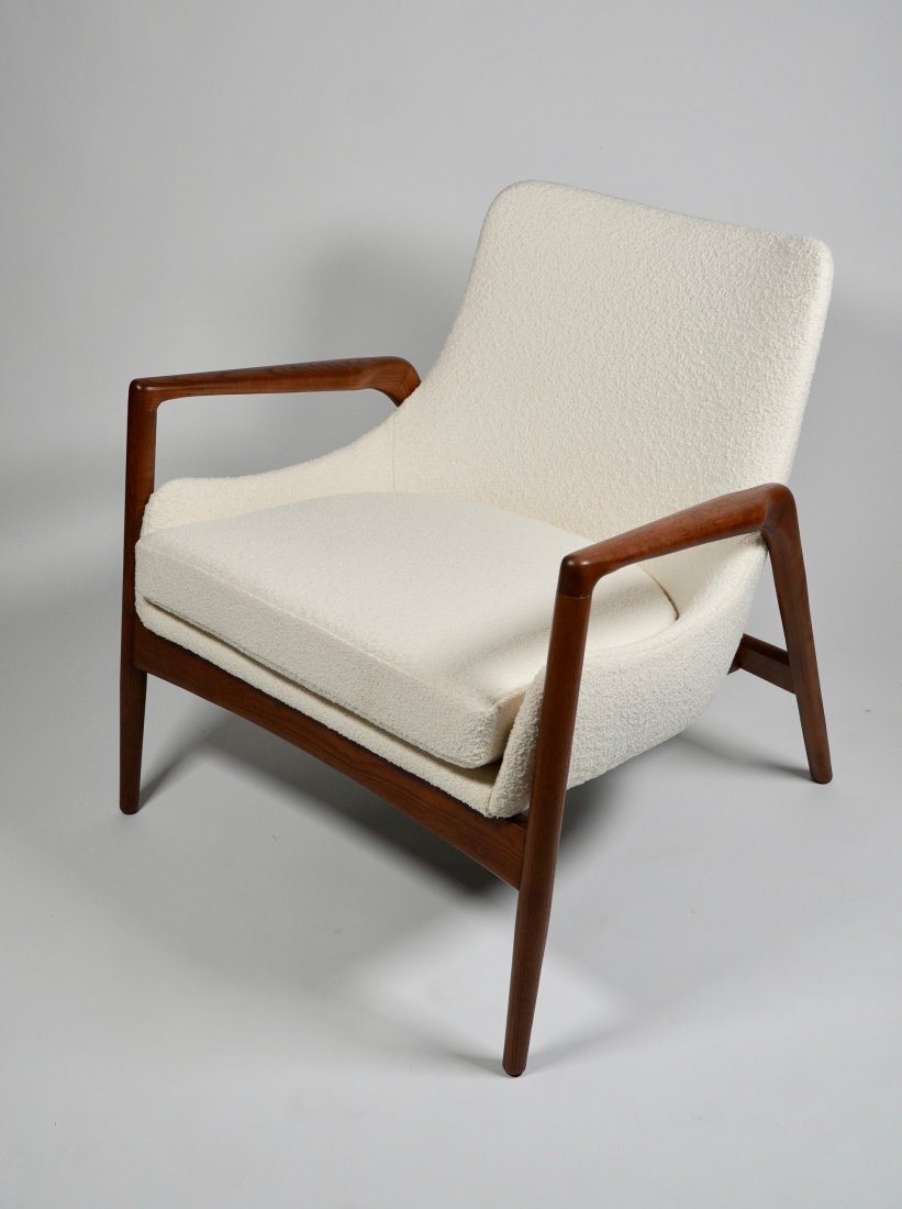 Low Back Lounge by Ib Kofod-Larsen: Selig Furniture Company low back lounge by Ib Kofod-Larsen, 29.5' H x 28" W x 30" D with a seat height of 16.5".