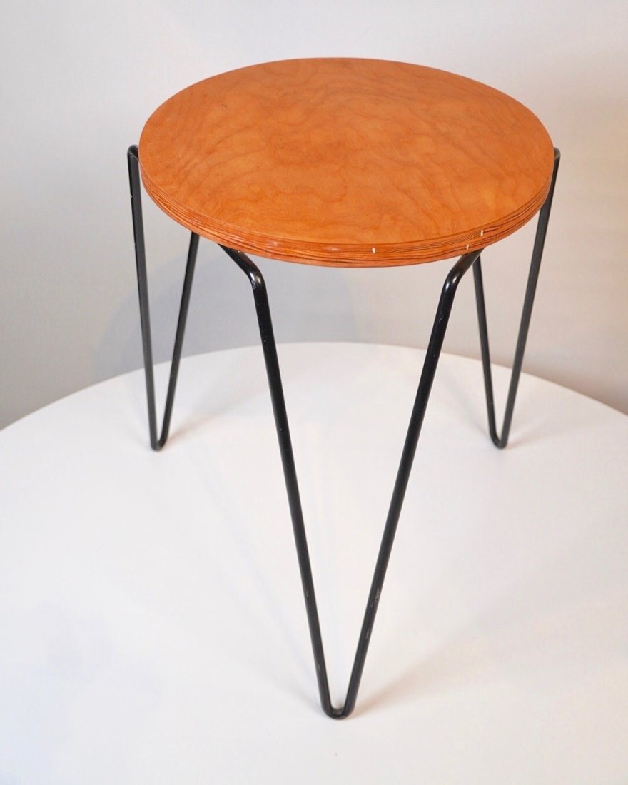 Florence Knoll Hairpin Stool (1 of 1)