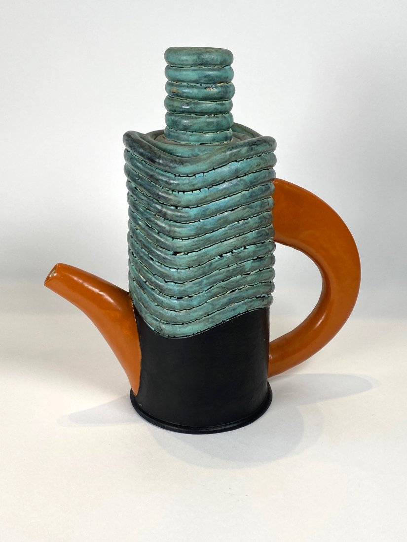 Studio Ceramic Artist Jamie Walker Teapot (1 of 4)