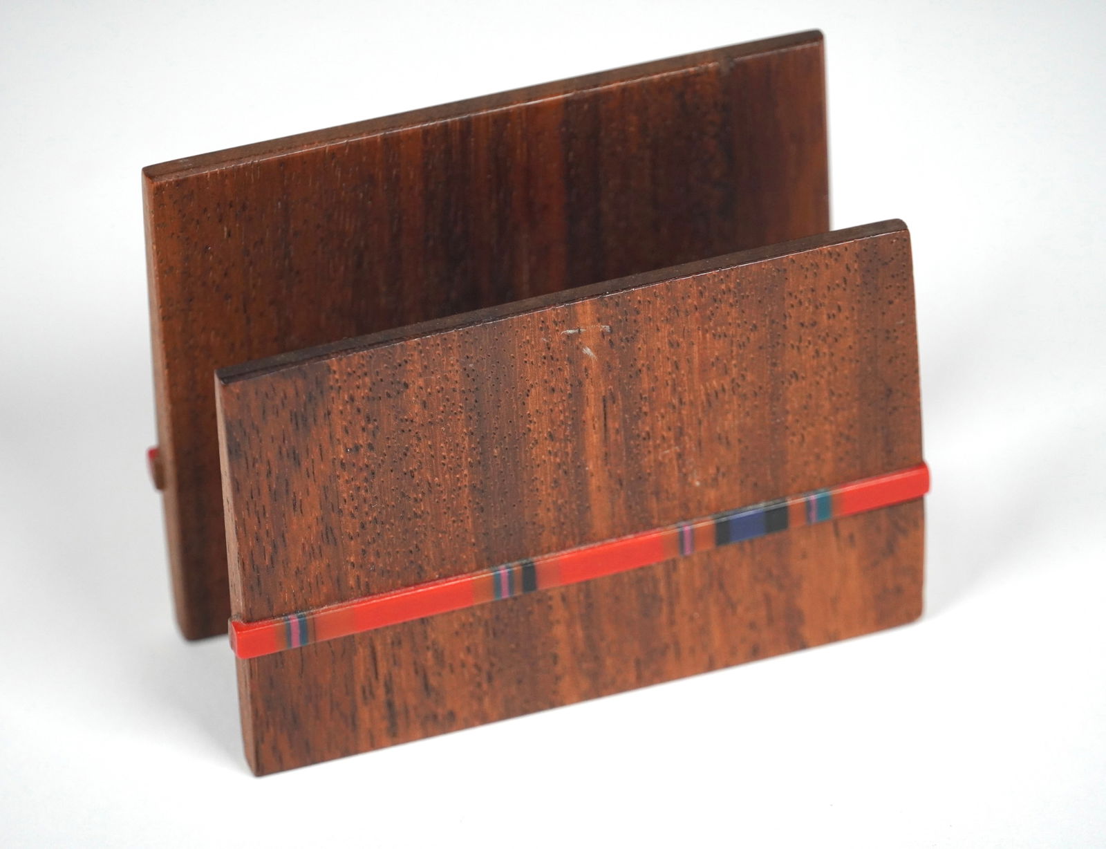 Robert McKeown Modernist Card Holder (1 of 4)