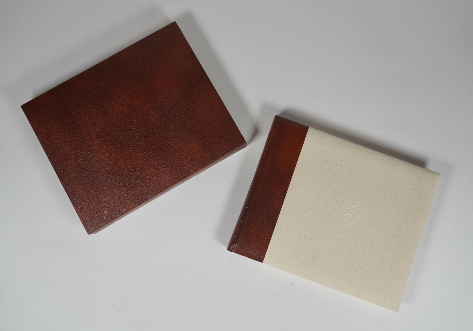 Limited Signed Copy 19th of 250 Copies Maynard Dixon Artist of the West (1 of 5)