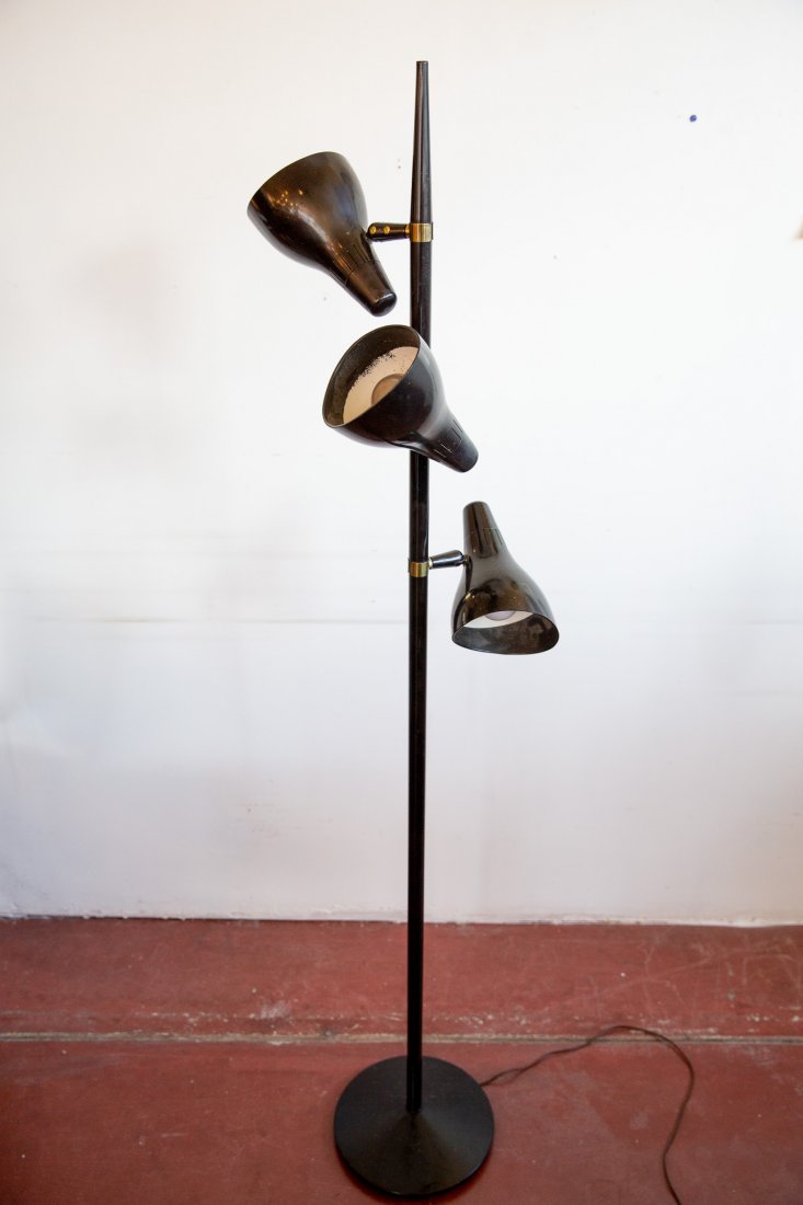 Gerald Thurston 3 Light Floor Lamp: Gerald Thurston 3 Light Floor Lamp for Lightolier c.1950's All original Measures 11ÊºW Ã— 11ÊºD Ã— 65ÊºL