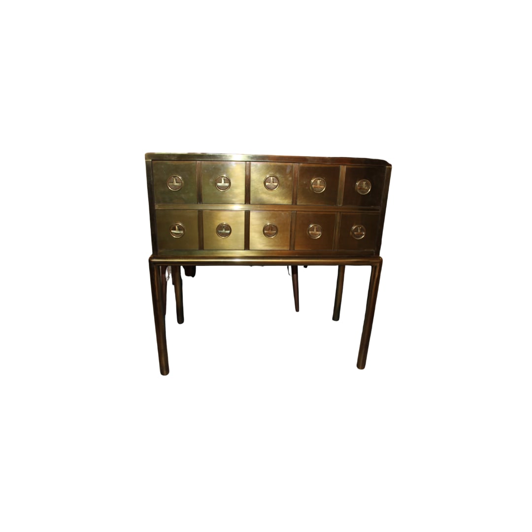 Mastercraft Brass Two-Drawer Small Chest of Drawers Cabinet: Extremely Rare Mastercraft Brass Two-Drawer Small Chest of Drawers Cabinet. A solid wood core with a solid brass overlay and solid brass legs featuring Champange drawer pulls. Minor scuffing and scrat