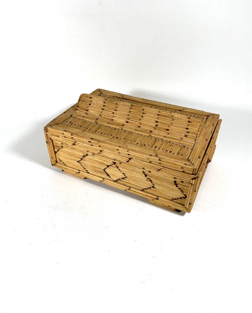 Vintage Matchstick Tramp Art Wood Box (1 of 4)