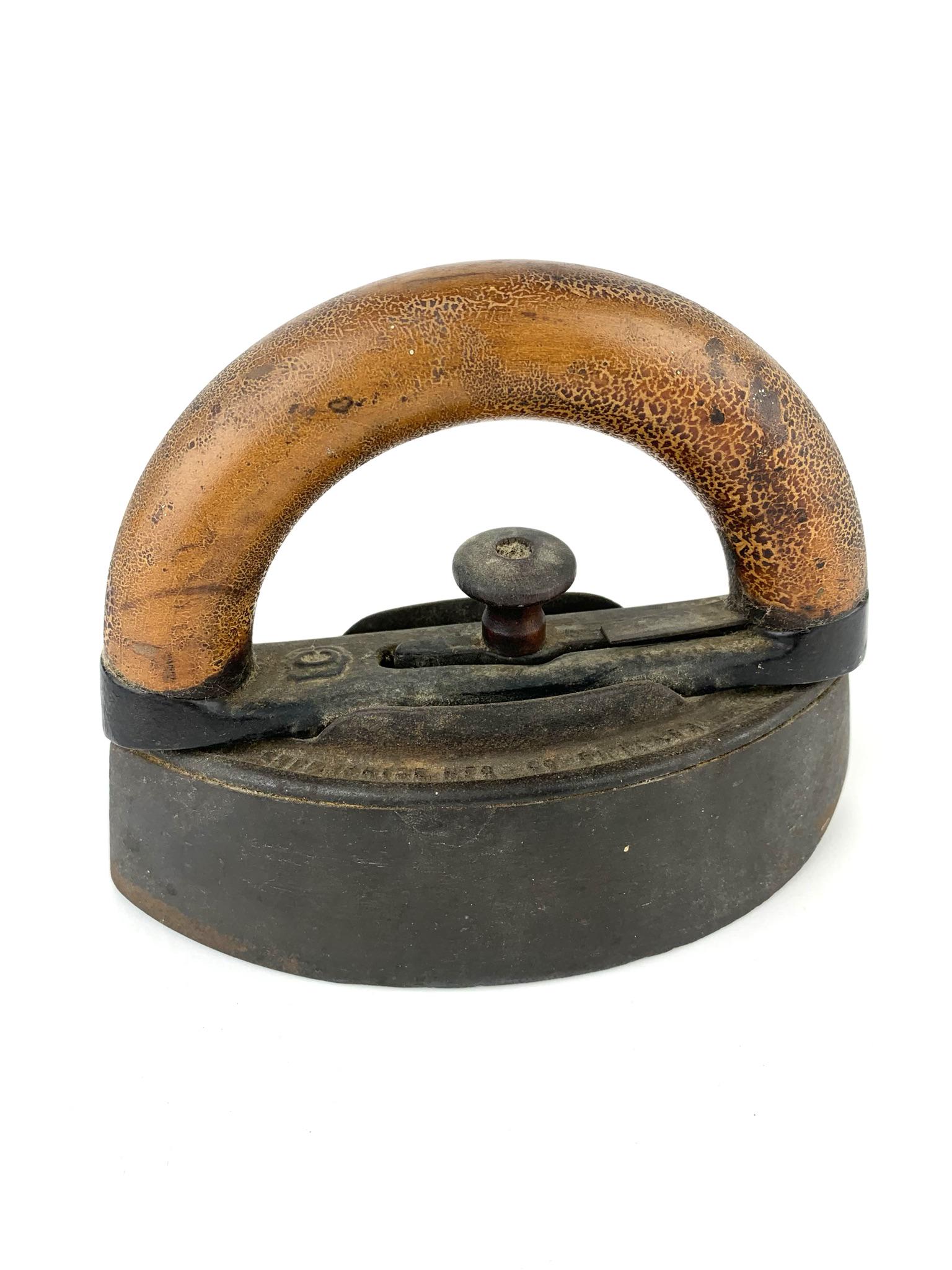 Antique Enterprise Mfg. Cast Iron Clothes Iron (1 of 5)