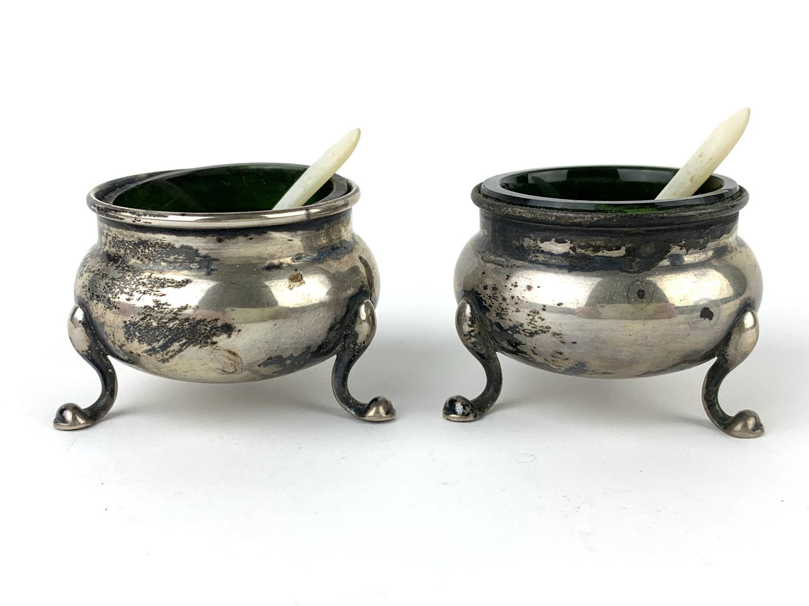 Antique Sterling Silver Green Glass Salt Bowls (1 of 6)