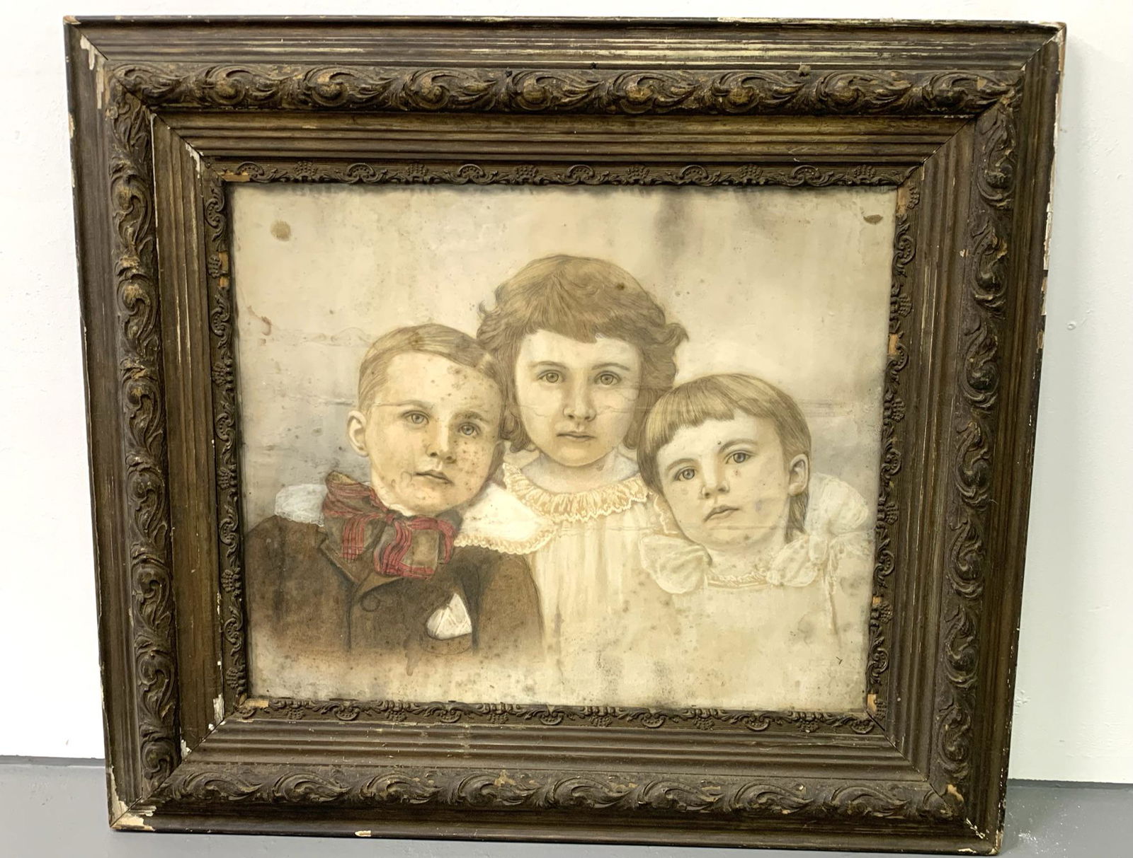 Antique Victorian Family Photo of Children (1 of 6)