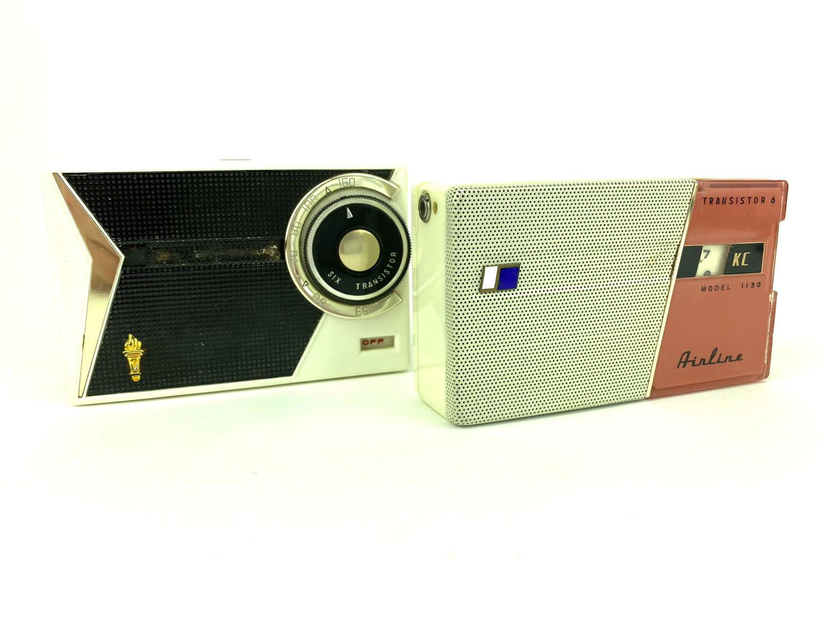 Vintage RCA Holiday & Airline Transistor Radios (1 of 6)