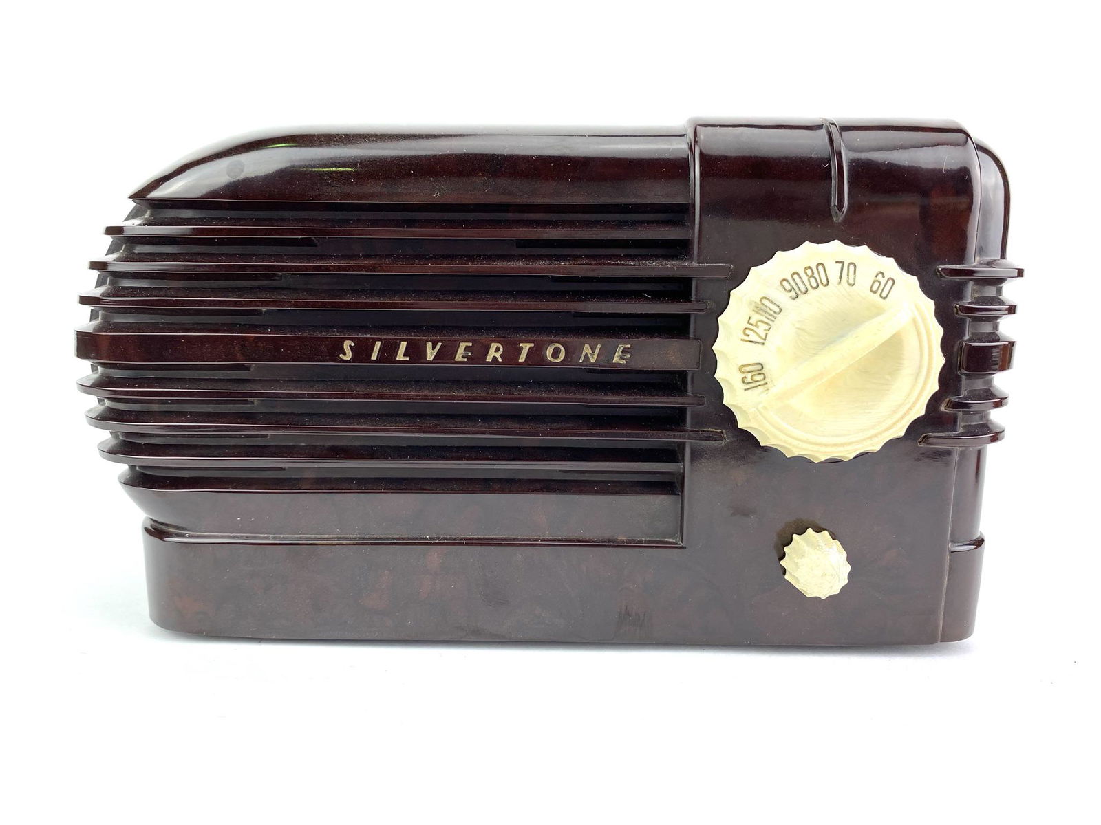 Art Deco Bakelite Silvertone Tube Radio Model 6179-A (1 of 9)