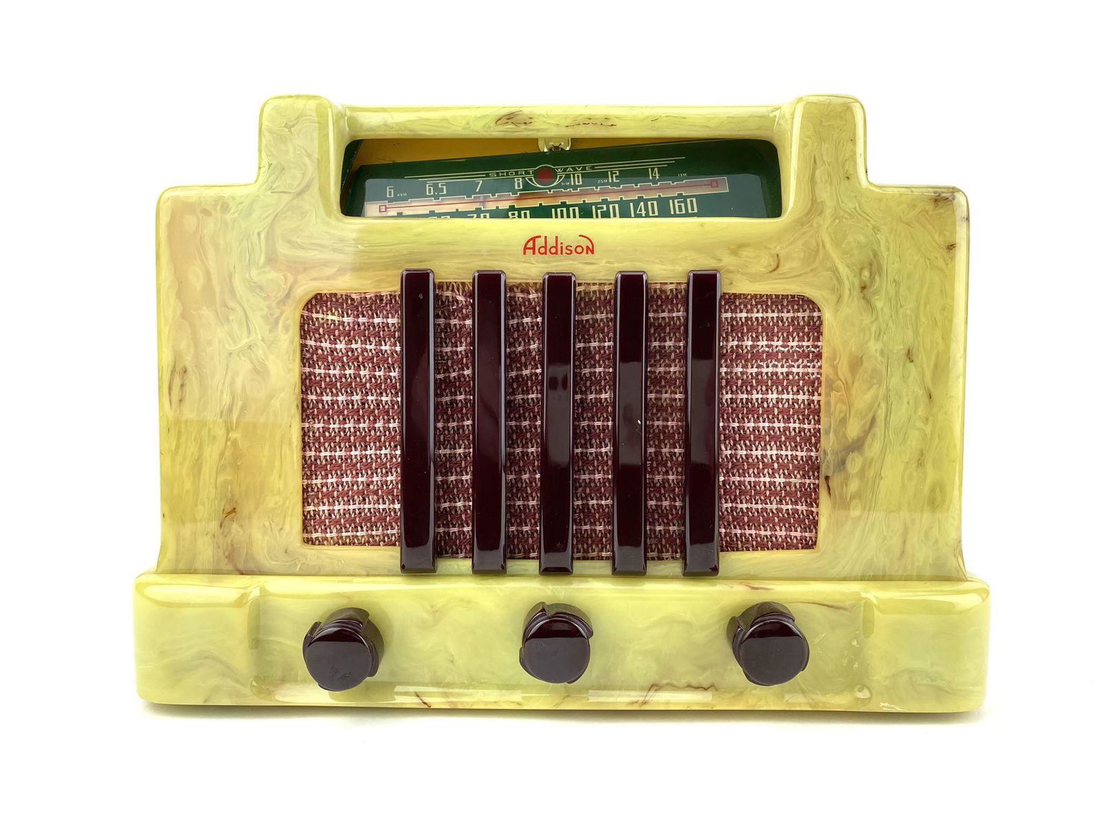 Addison Courthouse Model 5F Catalin Radio (1 of 15)