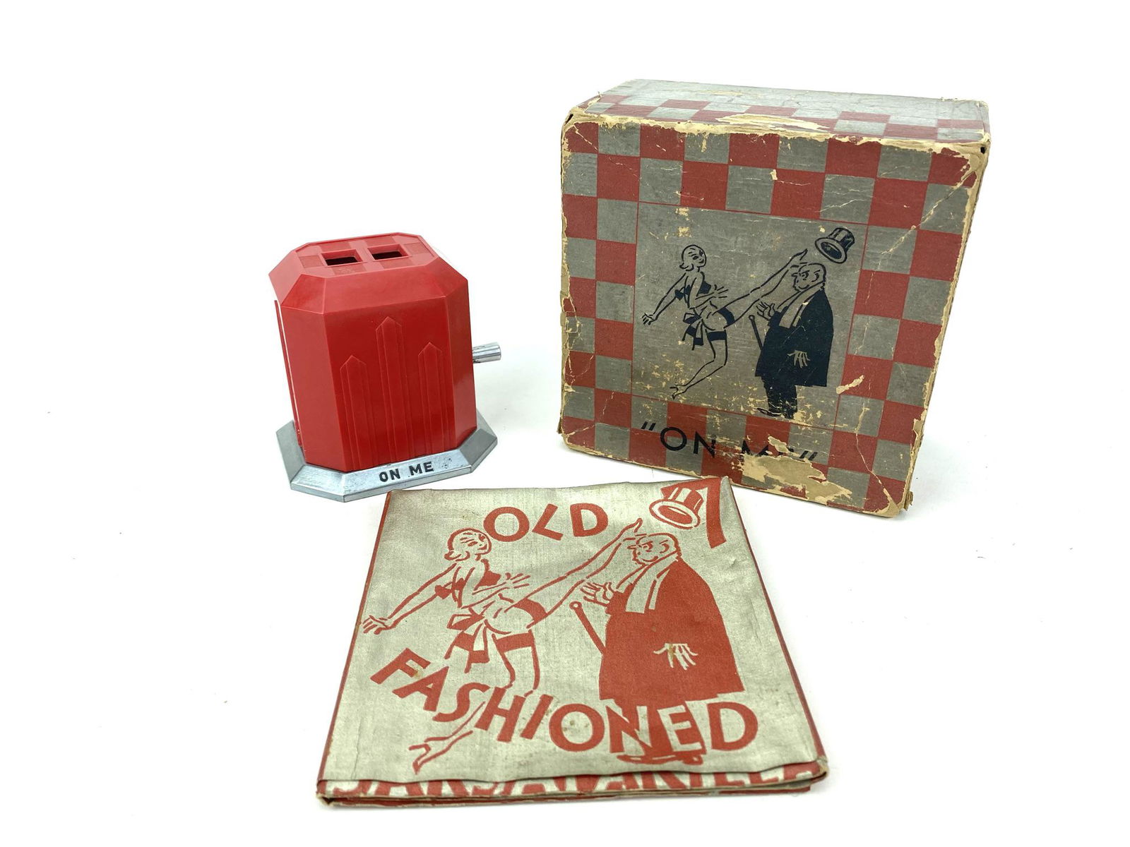 Art Deco 'On Me' Bar Cocktail Game (1 of 8)