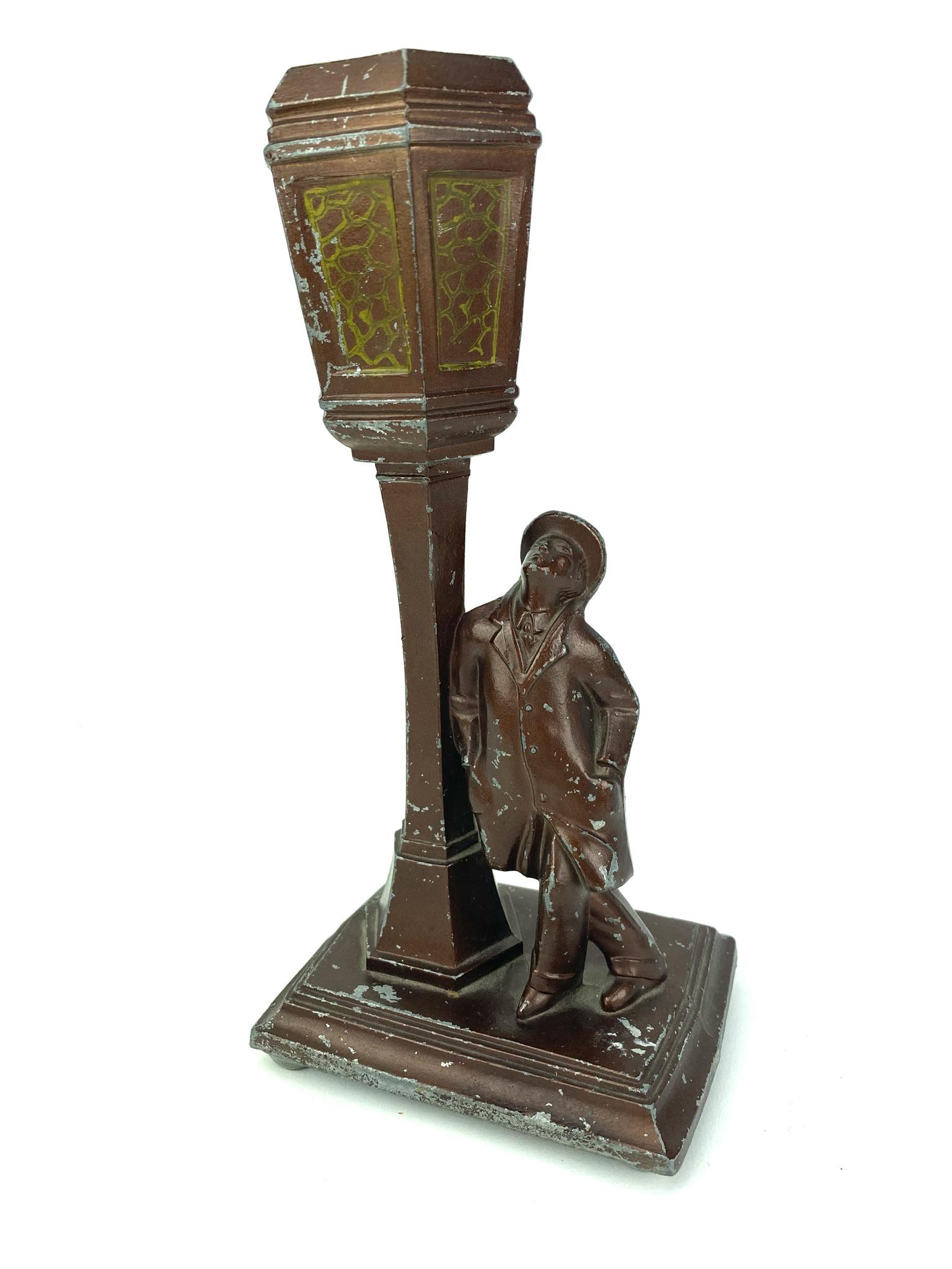 Pot Metal Street Lamp Electric Lighter As-Is (1 of 6)