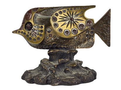 Giovanni Schoeman Bronze Metal Fish Sculpture: Cold cast bronze and metal work vintage fish sculpture by Giovanni Schoeman. Signed on base. Measures 5 1/2" x 7" x 2 1/2"