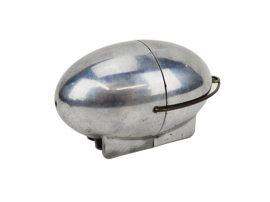 Raymond Barton Art Deco Machine Age Potato Baker (1 of 7)