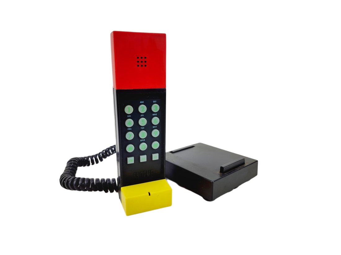1980s Post Modern Memphis Telephone by Ettore Sottsass for Enorme (1 of 7)