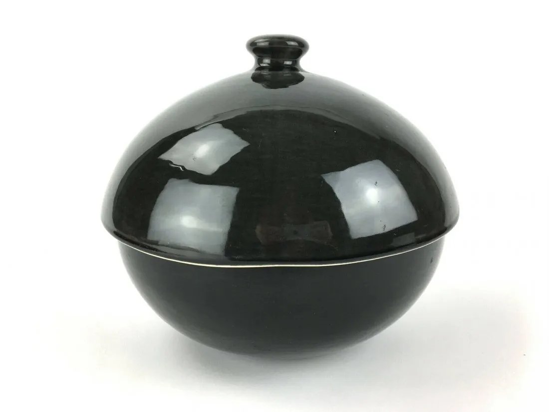 Rare Ben Seibel Steubenville Raymor Bun Warmer: 1950's atomic era Ben Seibel designed modernist bun warmer in charcoal black/ gray. Measures 9 1/2 " tall x 10" wide.
