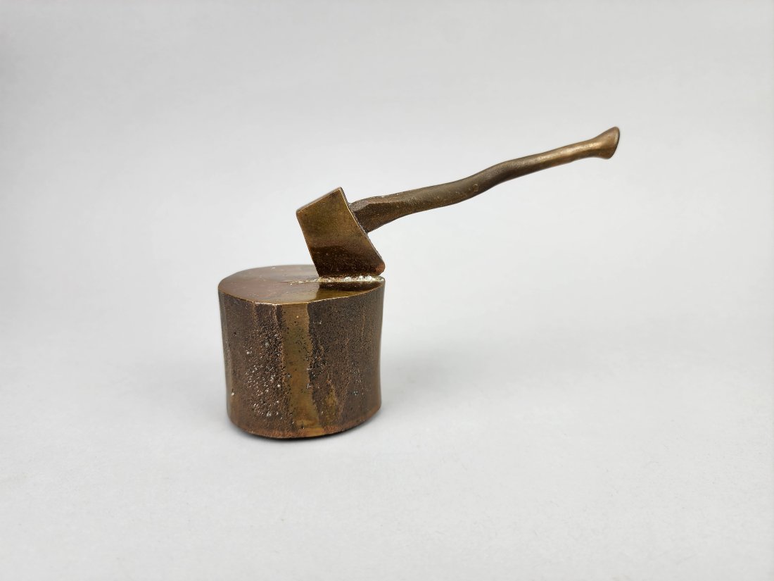 Solid Brass Axe & Log Art Deco Era Paperweight (1 of 6)