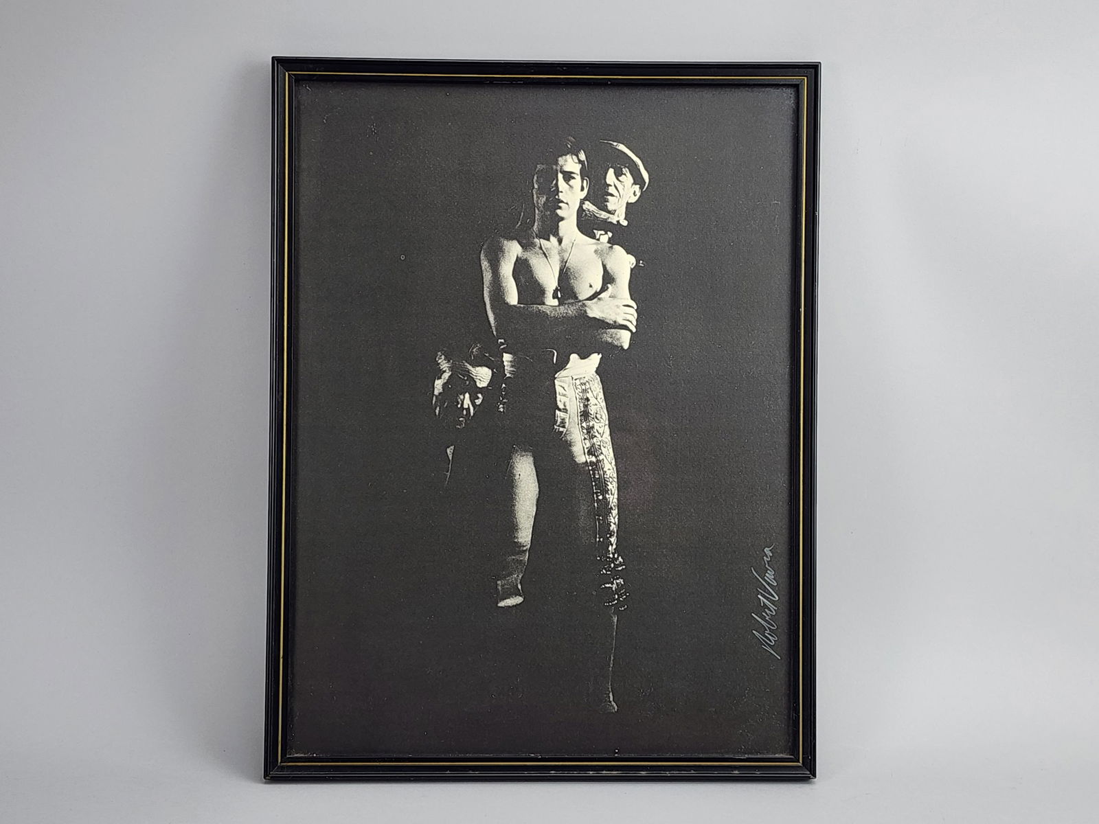 Robert Vara Signed Photo Print  of Matador (1 of 5)