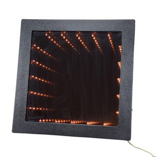 Vintage INFINITY Mirror, Curtis Jere: Vintage infinity mirror attributed to Curtis Jere for WOODGLASSICS of California circa 1970. Measures 18 1/4" x 18 1/4" x 2 1/2".