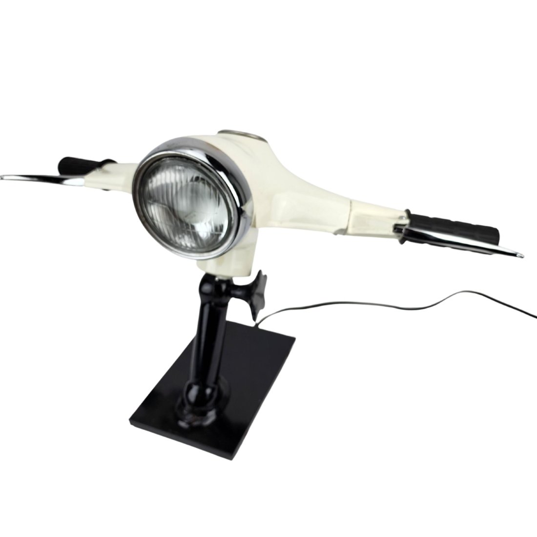 Vintage VESPA Scooter Handlebars Headlight Lamp (1 of 12)