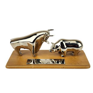 Vintage Bull and Bear Stock Market Seligman Desk Plaque: Silvertone bear and bull stylized stock market sculpture desk piece with Seligman name plate. Measures 3 1/4" x 8 3/4" x 3 1/2"