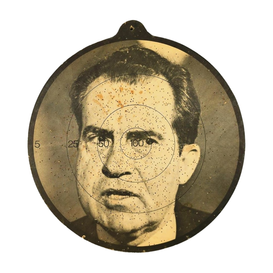 Rare 1973 Richard Nixon Vintage Dart Board (1 of 4)